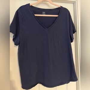 Old Navy Women's Dark Blue V-Neck Tee